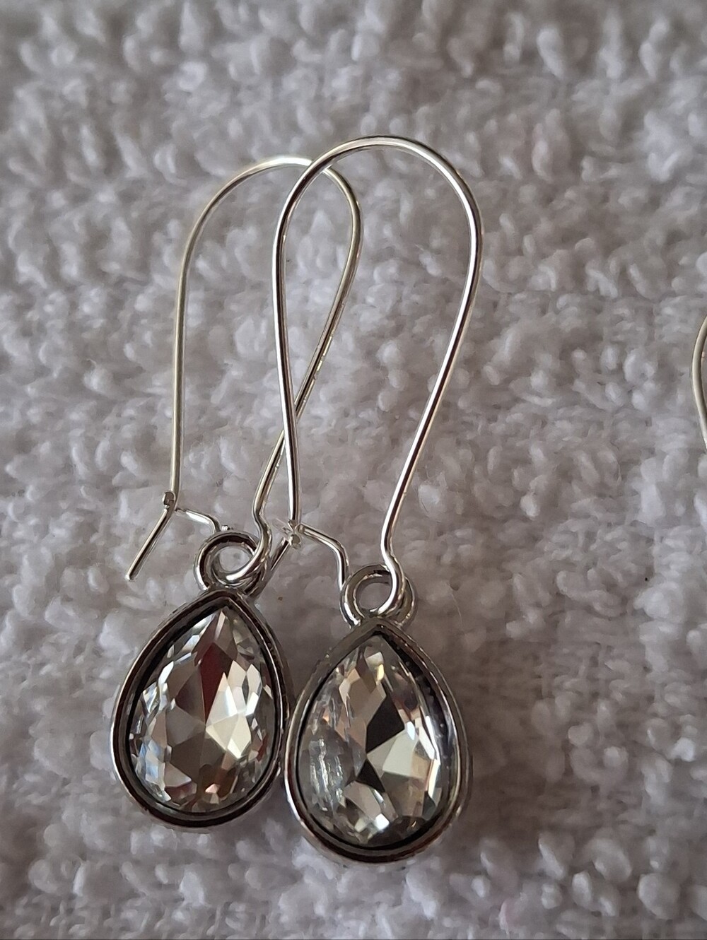 Clear Teardrop Crystal Dangle Earrings in Silver Tone